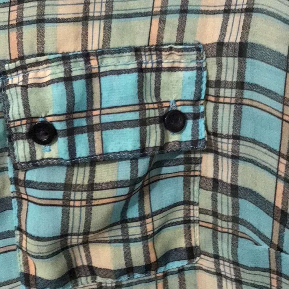 Top - Picture 3 of 4